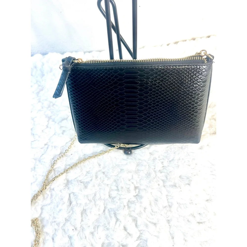 Mango MNG Coco Chain Bag Snake Skin Textured Black Crossbody purse